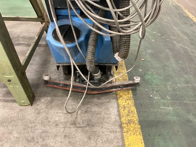 Fimap y 45e schrob- en zuigmachine - afbeelding 5 van  7