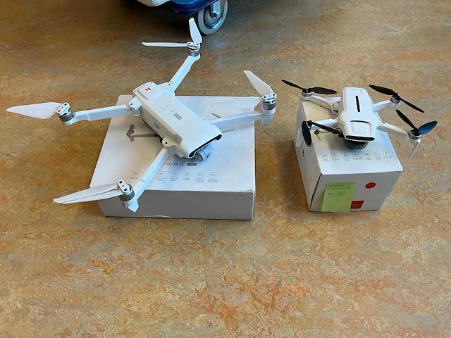 Fimi x8 (mini) drone (2x) - afbeelding 1 van  4
