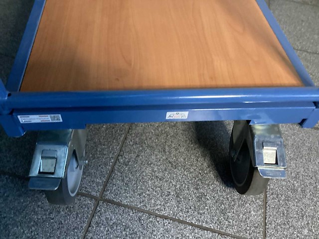 Fimm plateauwagen - afbeelding 3 van  5