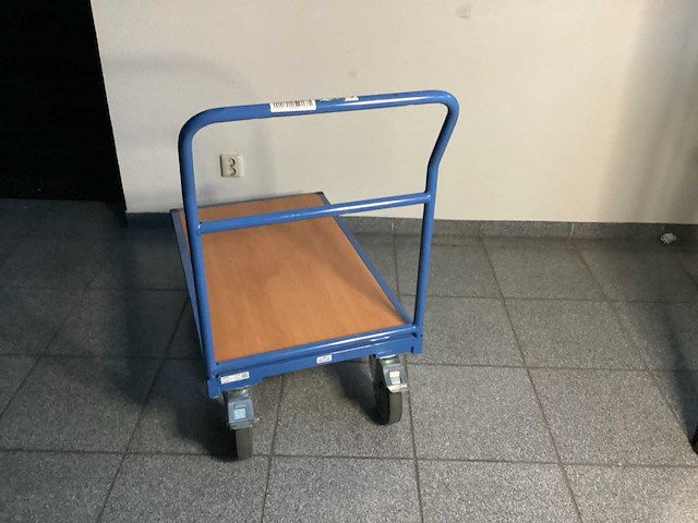 Fimm plateauwagen - afbeelding 5 van  5