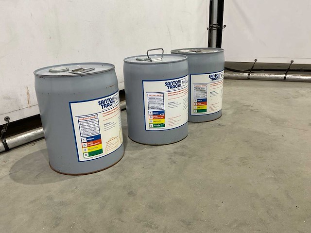 Findett llc - santok track 50 - hydrauliek olie (3x) - afbeelding 2 van  6