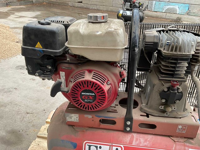 Fini mk113-100-9s luchtcompressor - afbeelding 2 van  7