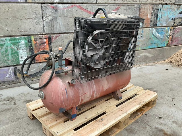 Fini mk113-100-9s luchtcompressor - afbeelding 5 van  7