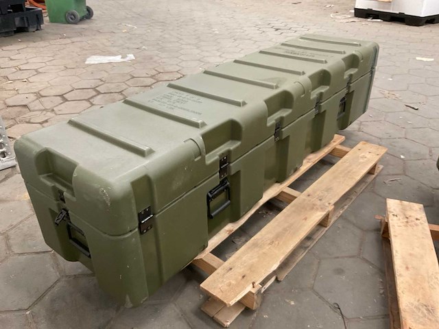 Finish chest - afbeelding 2 van  6