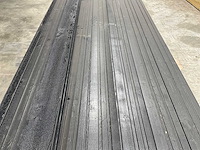 Fins rabat zwart met mes- en groefverbinding 305x13,6x1,8 cm (75x) - afbeelding 4 van  8
