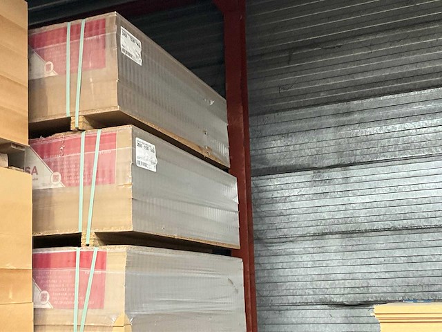Finsa mdf/hdf deurplaat (600x) - afbeelding 1 van  4