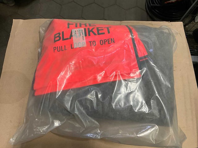 Fire blanket (2x) - afbeelding 1 van  3