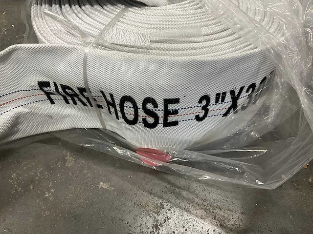Fire hose - 3 inch - 30 meter met storz koppelingen - brandslang - afbeelding 4 van  4