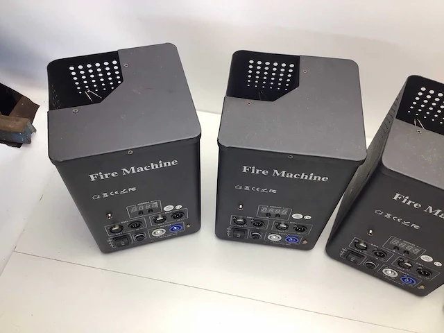 Fire machine vlammenwerper (4x) inclusief flightcase - afbeelding 4 van  7