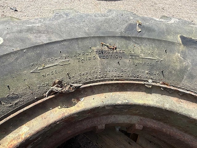 Firestone - band 13.00-24 - afbeelding 5 van  8