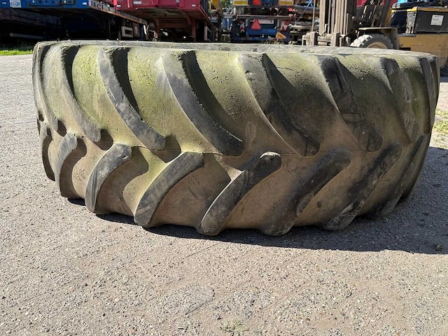 Firestone - band 650/65 r42 - afbeelding 9 van  10