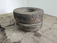 Firestone - banden 16.9-30 - afbeelding 1 van  7