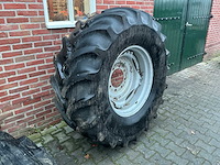 Firestone 600/65 r28 trekkerband op 8-gaats velg (2x) - afbeelding 5 van  10