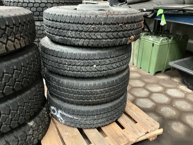 Firestone band (4x) - afbeelding 1 van  3