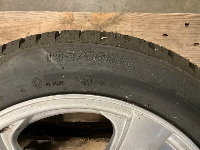 Firestone winterhawk 3 winterband met aluminiumvelg (4x) - afbeelding 4 van  5