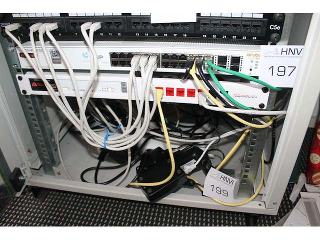 Firewall rackmount-4. - afbeelding 1 van  2