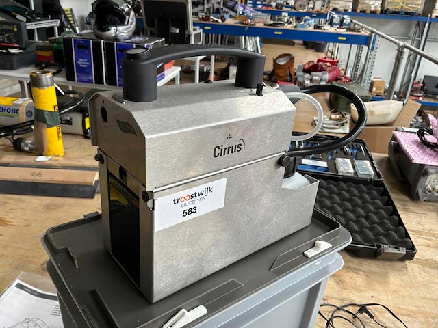 Fireware cirrus rookmachine - afbeelding 1 van  7