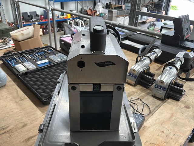 Fireware cirrus rookmachine - afbeelding 2 van  7