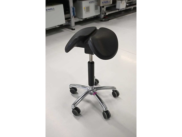Firmseats ergonomische in hoogte verstelbare zadelkruk - afbeelding 2 van  4