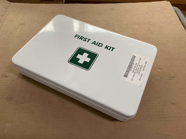 First aid kit - afbeelding 1 van  6