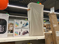 First austria strijkijzer en wasmand (2x)