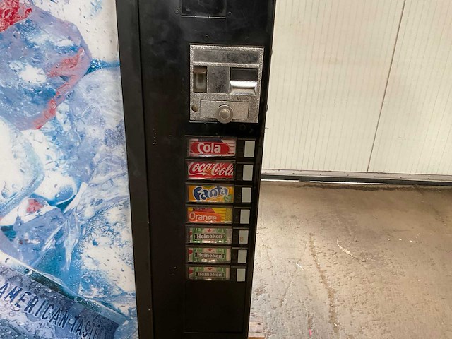 First choice verkoopautomaat - afbeelding 2 van  16