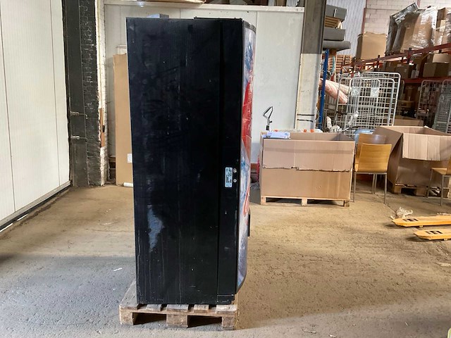 First choice verkoopautomaat - afbeelding 11 van  16