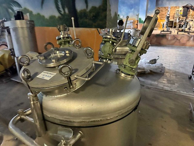 Fischer - 02-334 - mobile tank template - 2002 - afbeelding 1 van  2