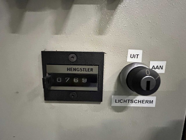 Fischer - 1979 - hydraulische pers - afbeelding 4 van  23