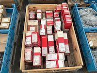 Fischer bouw- en bevestigingsmateriaal - afbeelding 1 van  20