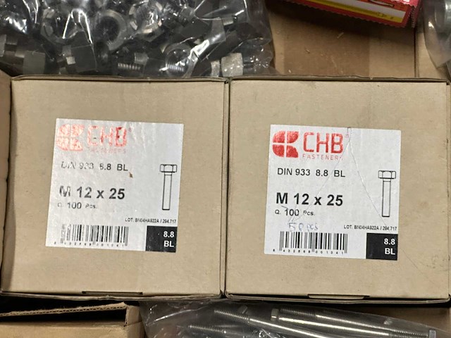 Fischer / mix - partij gemengde bevestigingsmaterialen bouten / moeren - afbeelding 13 van  13