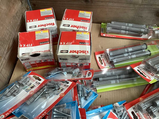 Fischer mix kavel diverse bevestigingsmaterialen (172x) - afbeelding 2 van  7