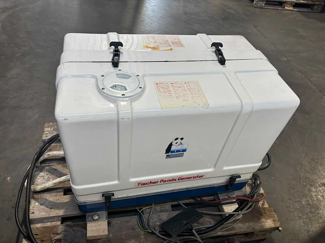 Fischer panda - pms-hd 09-4 ku - 8.8 kva scheepsgenerator - afbeelding 12 van  14
