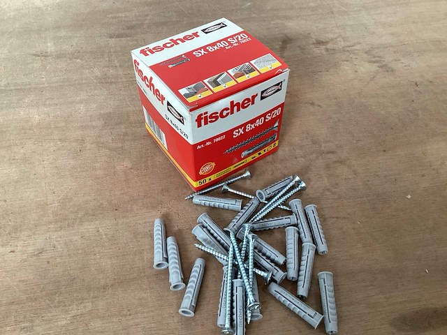 Fischer plug met schroef , doos 50 st (28x) - afbeelding 1 van  5