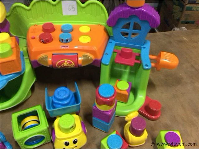Fisher price activiteitenstad met geluid + blokken - afbeelding 3 van  3