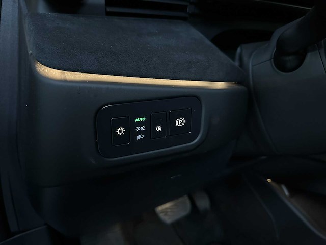 Fisker ocean extreme 113kwh 573pk 2024 (origineel-nl), x-864-tz - afbeelding 32 van  43