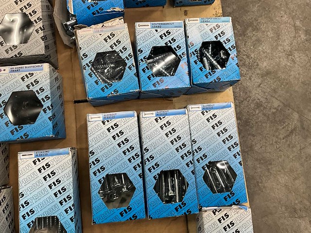 Fisprofi partij houtdraadbouten, slotbouten en stokeinden (80x) - afbeelding 13 van  20