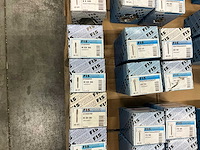 Fisprofi partij houtdraadbouten, slotbouten en stokeinden (91x) - afbeelding 15 van  22