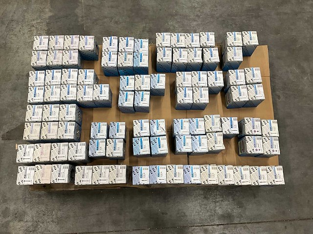 Fisprofi partij houtdraadbouten, slotbouten en stokeinden (91x) - afbeelding 12 van  22