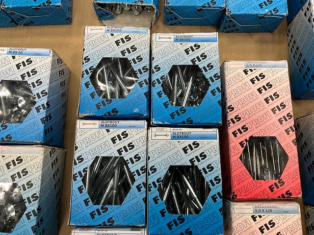 Fisprofi partij isolatieschroeven, slotbouten, keilbouten en overige (60x) - afbeelding 9 van  22