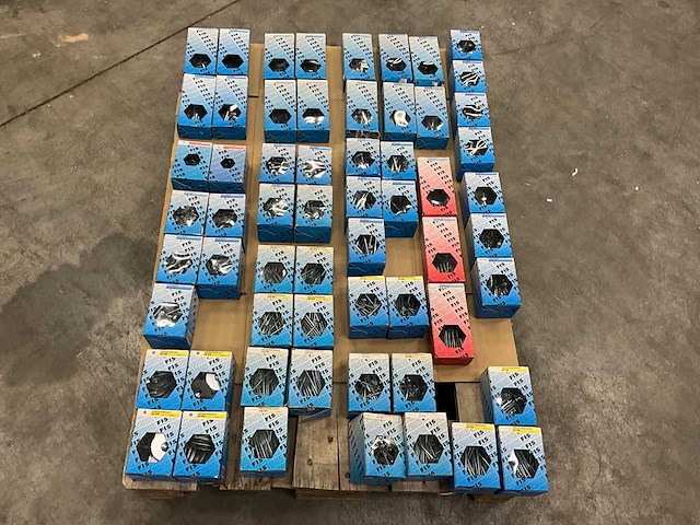 Fisprofi partij isolatieschroeven, slotbouten, keilbouten en overige (60x) - afbeelding 18 van  22