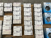 Fisprofi partij oa rvs moeren, sluitringen, houtdraadbouten en diversen (135x) - afbeelding 3 van  36