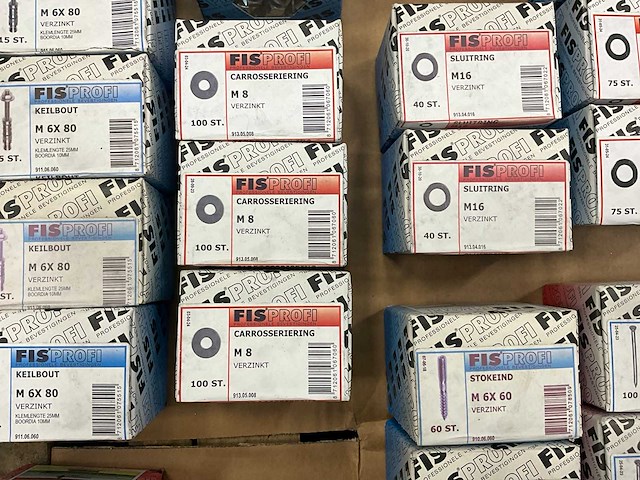 Fisprofi partij oa rvs moeren, sluitringen, houtdraadbouten en diversen (135x) - afbeelding 16 van  36
