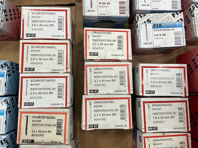 Fisprofi partij oa rvs moeren, sluitringen, houtdraadbouten en diversen (135x) - afbeelding 26 van  36