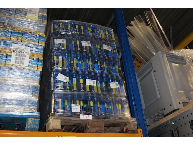 Fitdrink feel so good happy lemon 600 ml. 90 packs a 12 flessen. totaal 1080 flessen. tht 8-26. bod is incl... - afbeelding 1 van  2