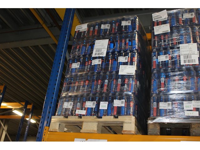 Fitdrink feel so good water berry lemon 600 ml. 90 packs a 12 flessen. totaal 1080 flessen. tht 8-26. bod i... - afbeelding 1 van  2