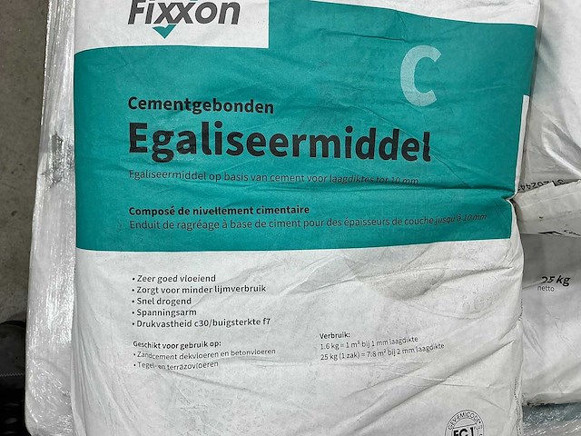 Fixxon - partij egalisatiemiddel - afbeelding 3 van  3