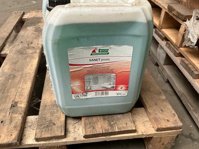 Flacon à 10liter sanitairreiniger (4x) - afbeelding 2 van  6