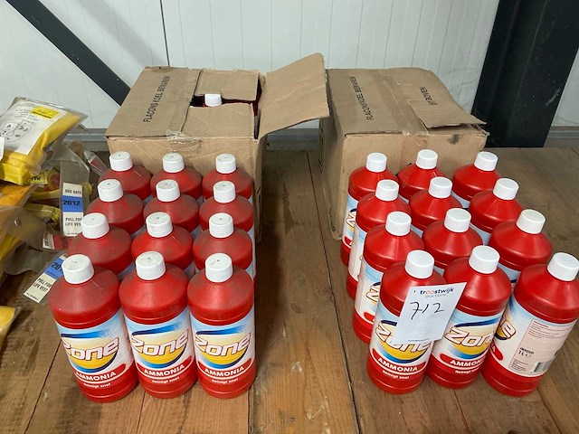 Flacon zone amonia à 1liter (43x) - afbeelding 1 van  4