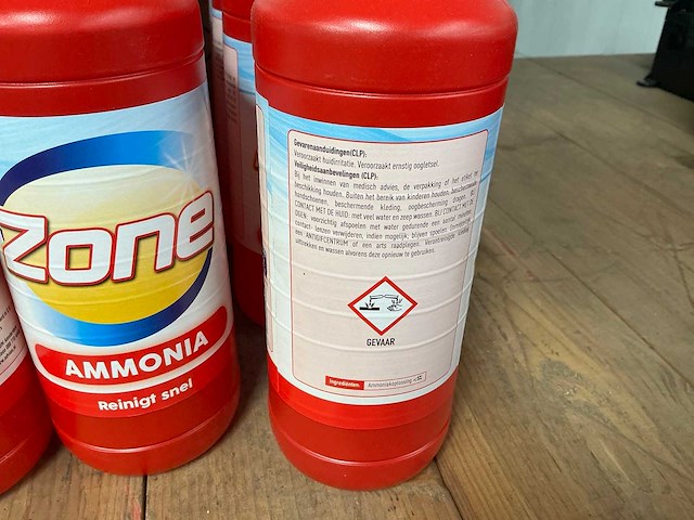 Flacon zone amonia à 1liter (43x) - afbeelding 4 van  4